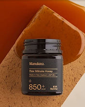 Load image into Gallery viewer, Manukora UMF 20+/MGO 850+ Raw M?nuka Honey (250g/8.8oz) Authentic Non-GMO New Zealand Honey, UMF &amp; MGO Certified, Traceable from Hive to Hand
